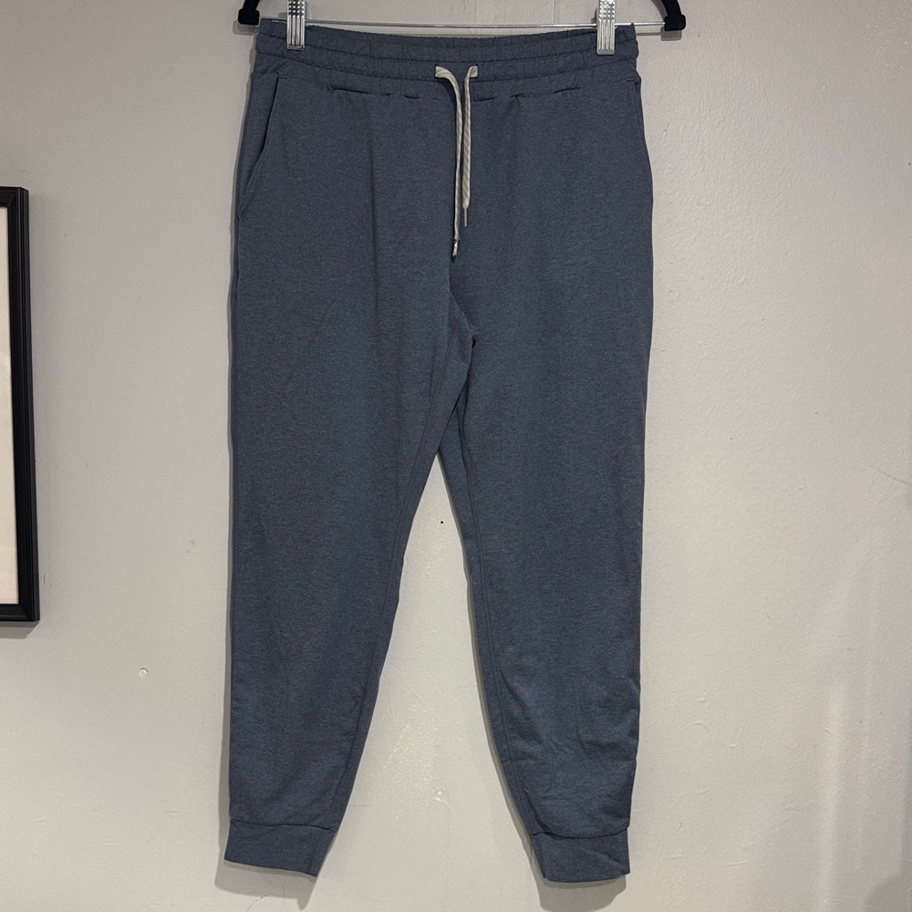 Vuori womens Joggers